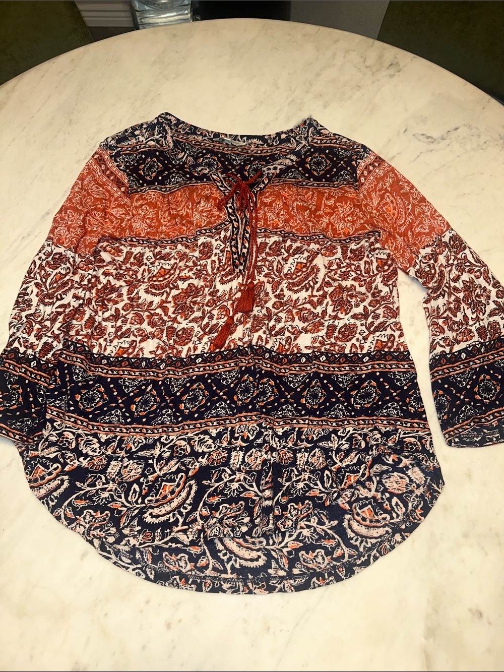 Lucky Brand Rust and Navy Paisley Tie-Front Peasant Top size large